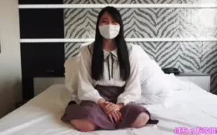 FC2PPV-1707244 活潑清純的美少女爽到臉頰緋紅高潮迭起