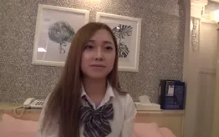FC2PPV-1459142 超級可愛的美女登場