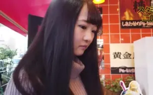 FC2PPV-1384988 熱愛都市生活和性愛的少女