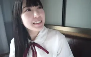 FC2PPV-1458145 偶像級黑髮少女