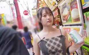 FC2PPV-4827210 正值想喘喘吁吁的年紀★天然清純系女大學生・21歲「欸～我們來做寶寶吧！」超色情全開的超可愛女友＆好久沒做的無套做愛（かほ）