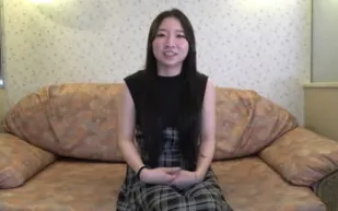 FC2PPV-4833725 美腿美臀苗條美人