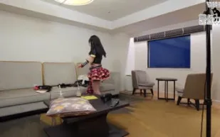 FC2PPV-1288855 振動器被插入她的陰道導致她痙攣並達到高潮