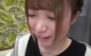 FC2PPV-1227919 一位20歲的幼兒園老師
