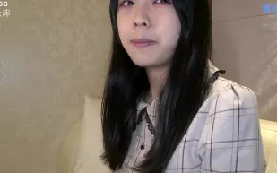 FC2PPV-3176295 與名校畢業生的JD進行內射